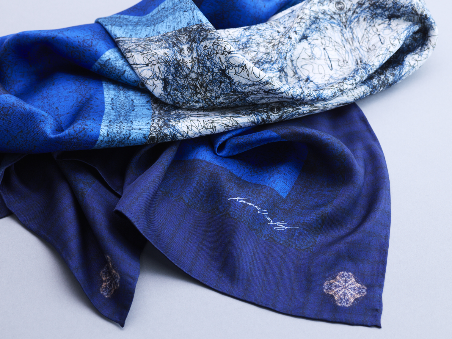 Scribble Scarf, detail